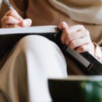 7 Morning Journal Prompts for Positive Thinking