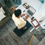 How To Choose a Home Office Desk That Matches Home Decor