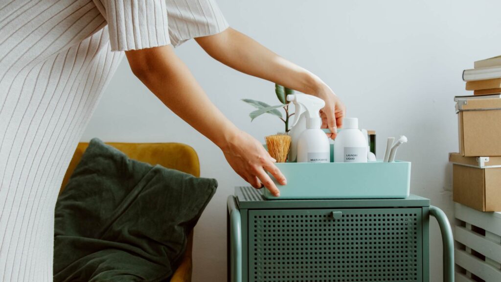 Weekly Home Reset Checklist for Busy People
